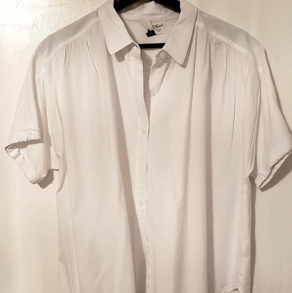 Universal Thread white courier shirt Large